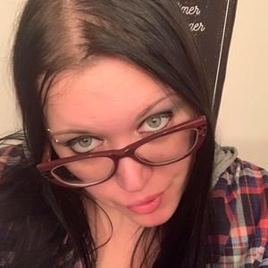 Meet your Posher, Valou